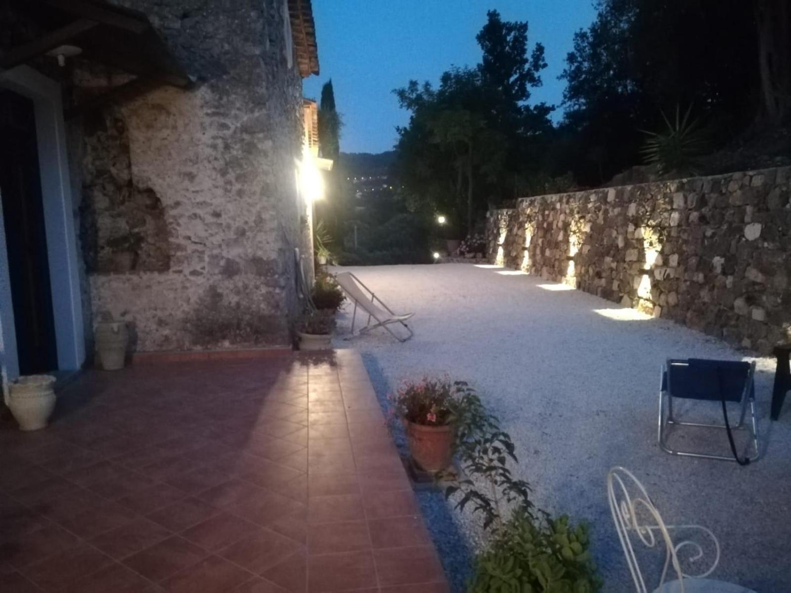 Hostal Agrestis Domus San Giovanni a Piro Exterior foto