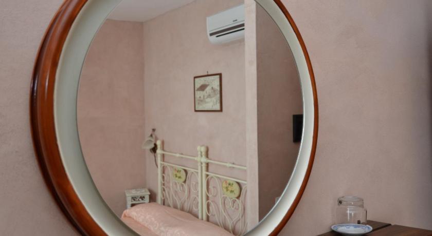 Hostal Agrestis Domus San Giovanni a Piro Habitación foto